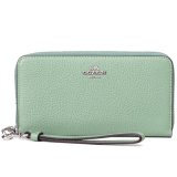 画像: 【COACH】コーチ ぺブルレザー ロゴ リストレット ロング ジップ アラウンド 長財布 ソフトグリーン（日本未発売）